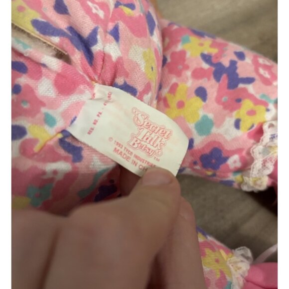 Vintage 1993 Tyco Secret Talk Betsy Doll Toy, Works - Picture 5 of 9